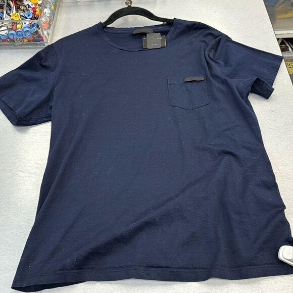 Prada T shirt - Picture 1 of 8